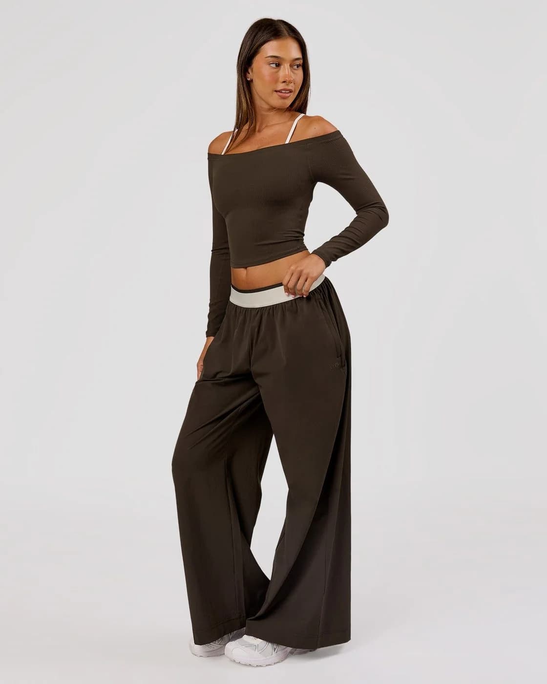 Stride Wide Leg Pant - Ground Coffee
